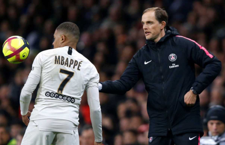  法甲金靴争夺白热化，姆巴佩与拉卡泽特仅差一球  