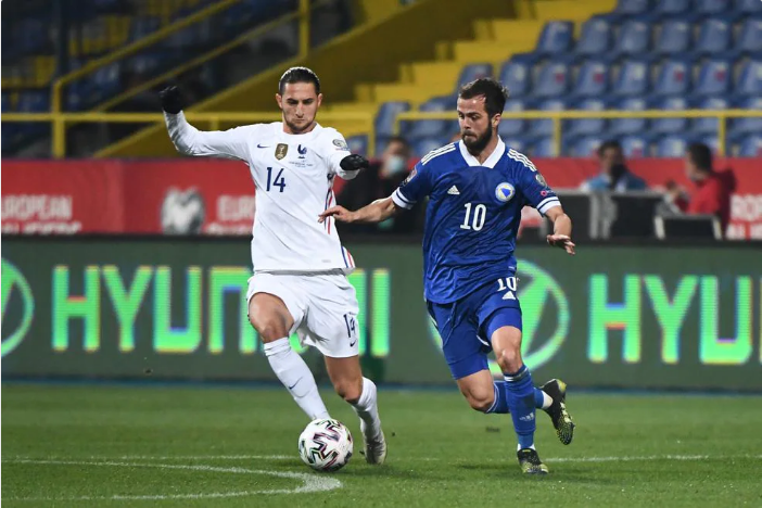  门兴格拉德巴赫爆冷门，力克传统劲旅沙尔克